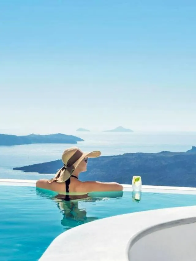 santorini hotels with private pool (1)