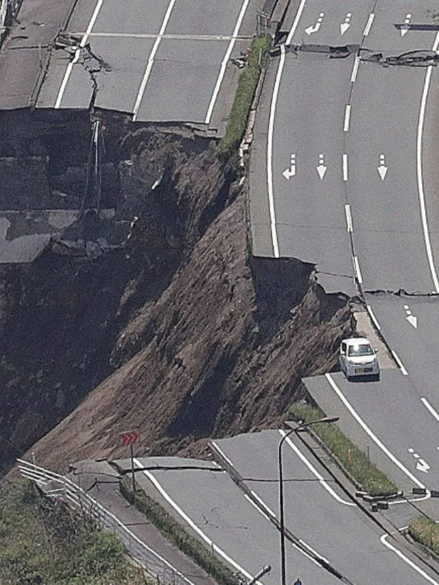 Japan Earthquake (5)